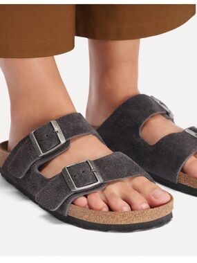 BIRKENSTOCK ARIZONA SOFT FOOTBED Suede Color: Charcoal size 36 US 6 gently used